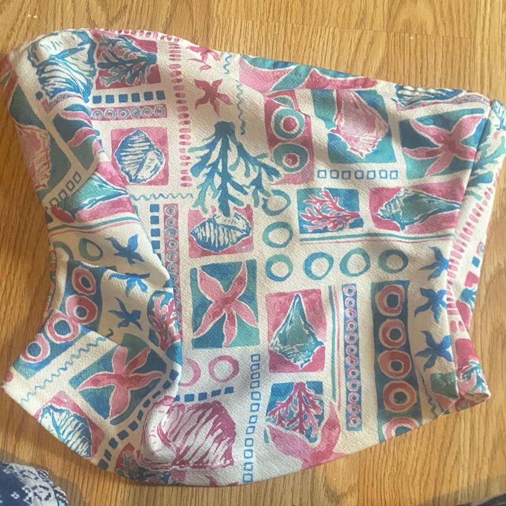 SHEIN Multicolor Patterned Crop Top
